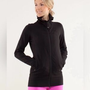 LULULEMON STRIDE JACKET